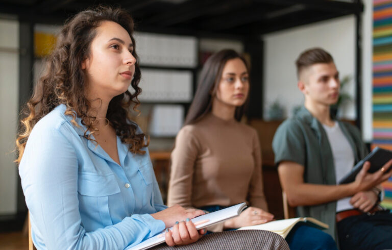 Führungskräfteschulung absolvieren